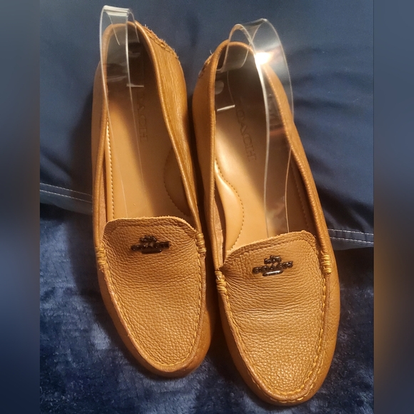 💖EUC💖 Coach Mary Lock Up Leather Loafers, Caramel Brown Women’s Size 9.5 - Picture 13 of 14
